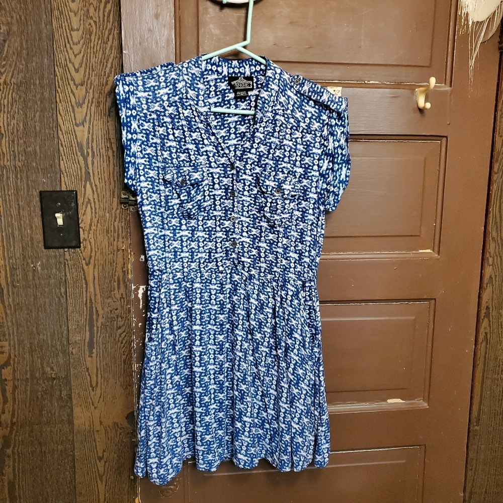 Angie Mini Shirtdress - Picture 7 of 12